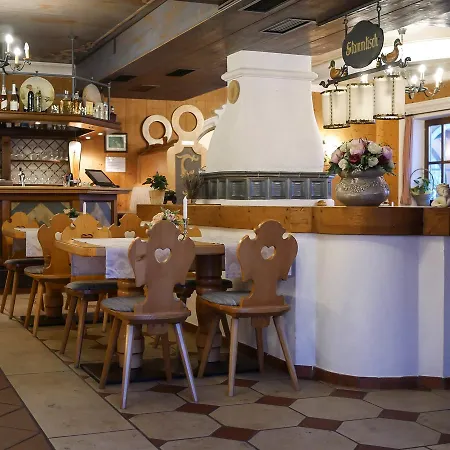 Hotel Entenwirt 3*
