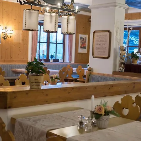 Hotel Entenwirt 3*